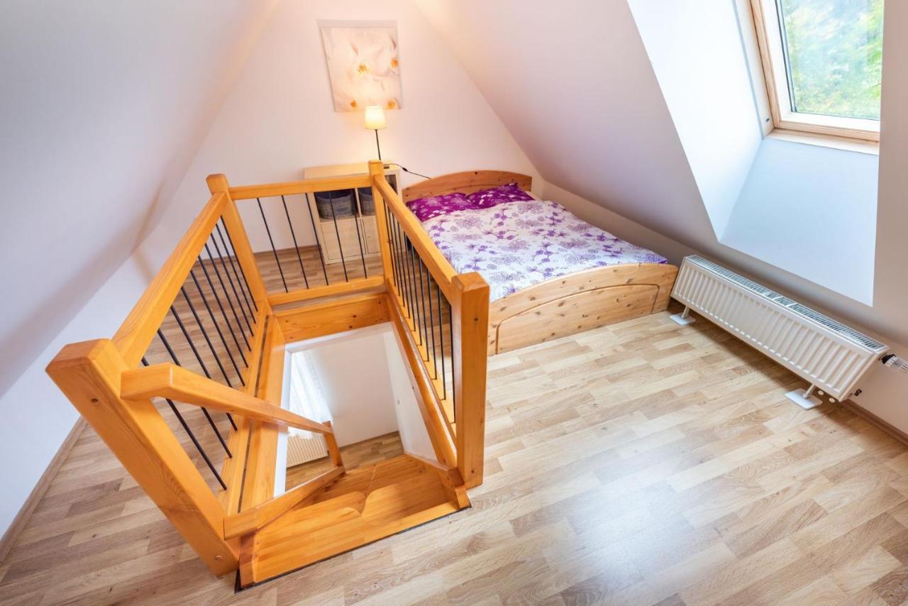Apartmany Pod Krizovym Vrchem Adrspach Bagian luar foto
